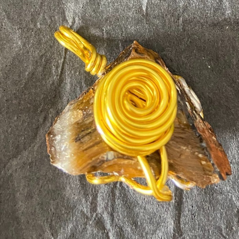 🎀 3 for $25 Goldtone Wire Wrapped Agate (Gemstone) Pendant
